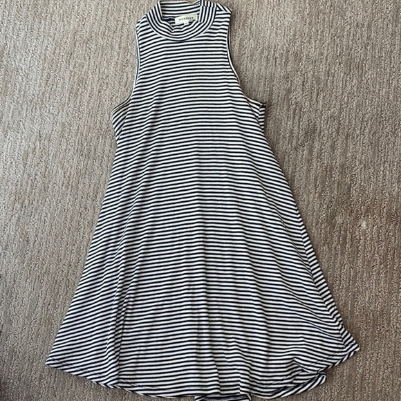 Monteau Dresses & Skirts - Striped black and white summer dress - high neck